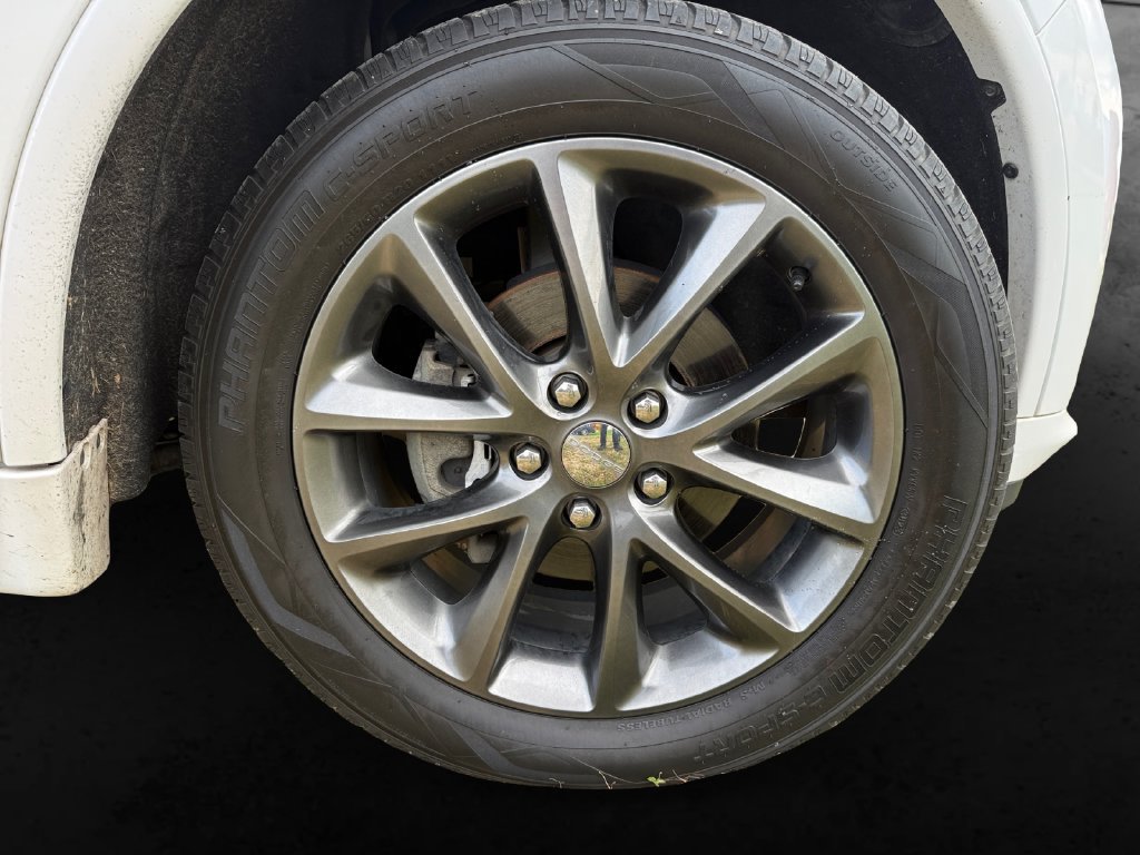 Used 2018 Dodge Durango GT AWD/4WD image 12