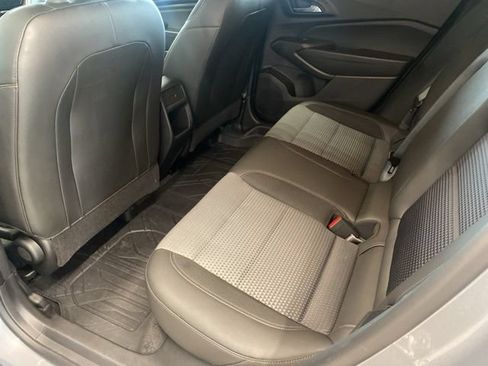 Certified 2024 Chevrolet Trax LT w/ Driver Confidence Package FWD image 29