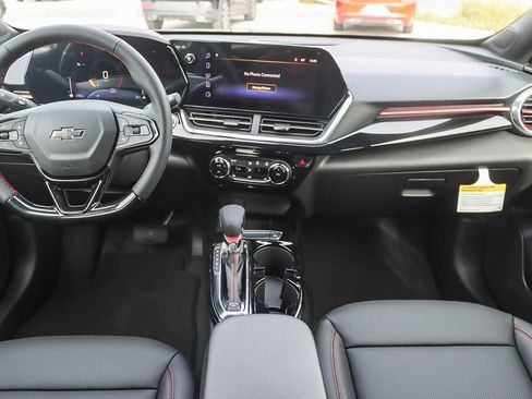 New 2026 Chevrolet Trax RS w/ Sunroof Package image 11