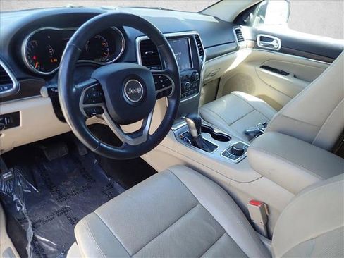 Used 2018 Jeep Grand Cherokee Limited w/ Luxury Group II image 12