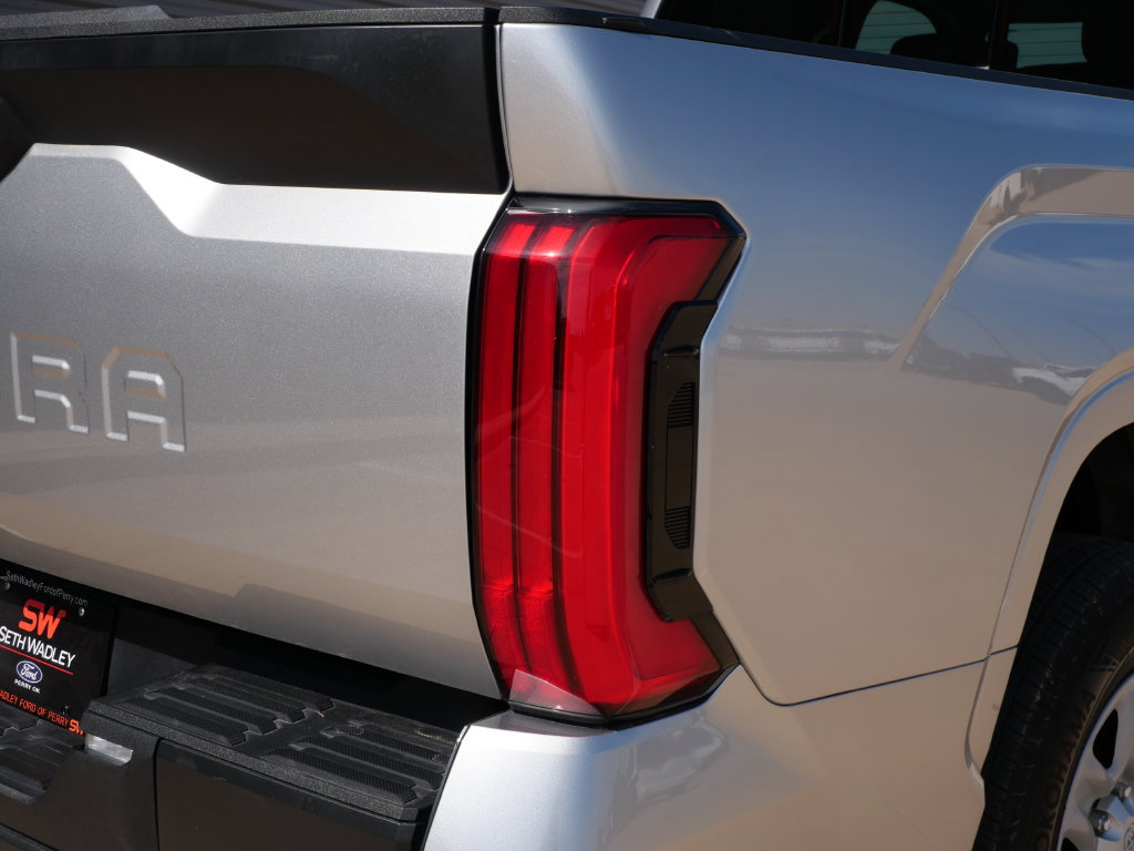 Used 2024 Toyota Tundra SR AWD/4WD image 8