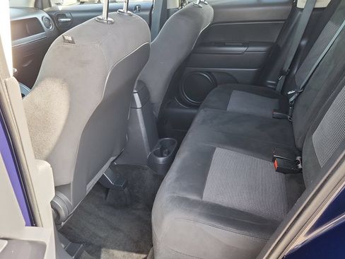 Used 2016 Jeep Patriot Sport w/ Power Value Group AWD/4WD image 10