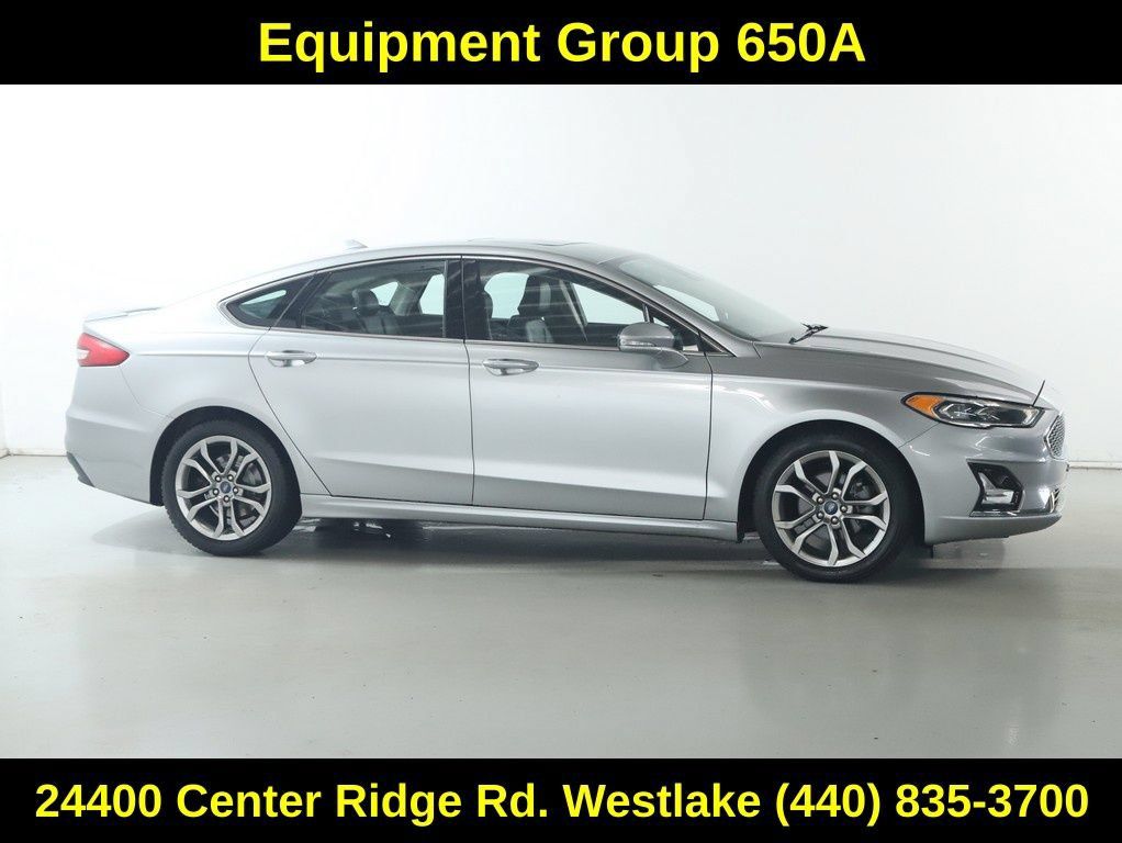 Used 2020 Ford Fusion Titanium FWD image 11