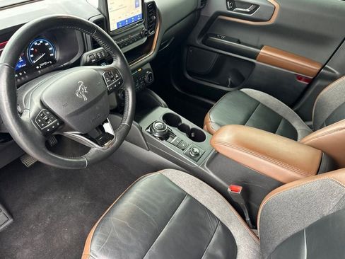 Used 2023 Ford Bronco Sport Outer Banks w/ Tech Package image 7