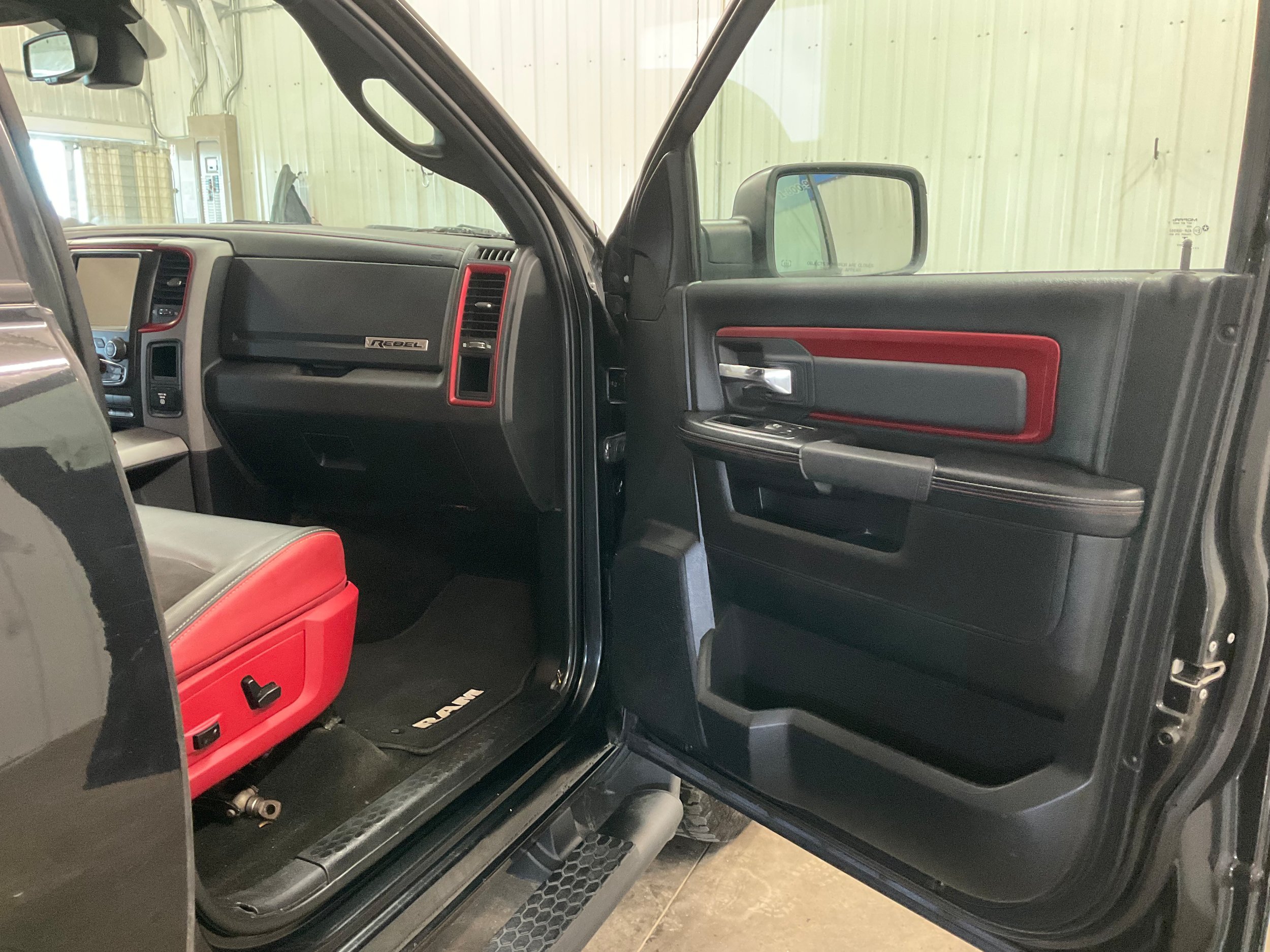 Used 2016 RAM 1500 Rebel w/ Luxury Group AWD/4WD image 28