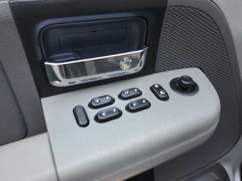 Used 2006 Ford F150 4x4 SuperCrew image 17