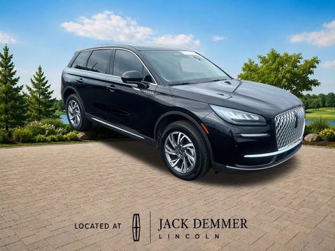 Certified 2024 Lincoln Corsair AWD image 11