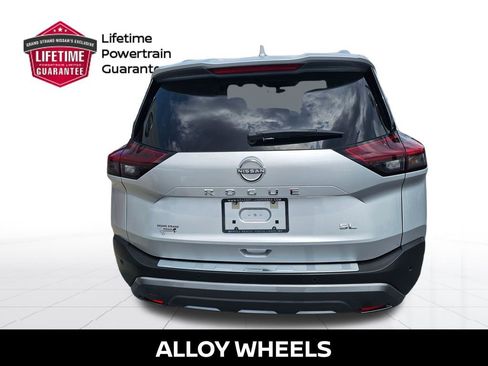 Used 2022 Nissan Rogue SL w/ SL Premium Package FWD image 10