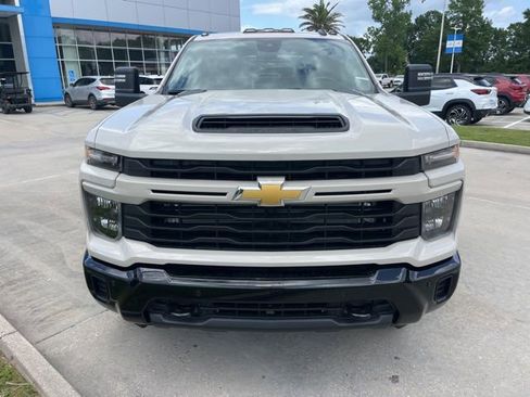 New 2026 Chevrolet Silverado 2500 Custom w/ Custom Value Package AWD/4WD image 15