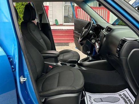 Used 2016 Kia Soul + w/ Designer's Package image 41