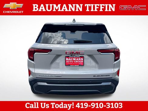 Used 2025 GMC Terrain Elevation AWD/4WD image 4