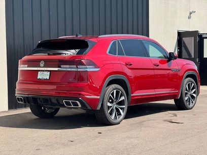 Used 2025 Volkswagen Atlas Cross Sport SEL Premium R-Line