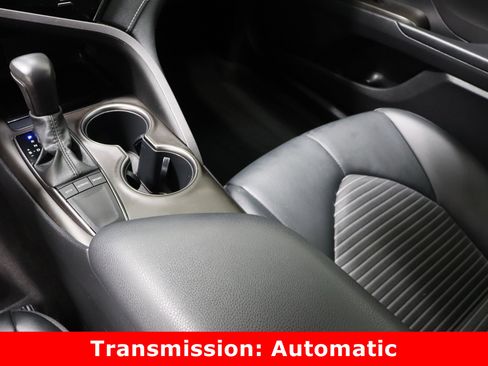 Used 2023 Toyota Camry SE image 17