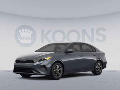 Used 2022 Kia Forte LXS FWD image 1