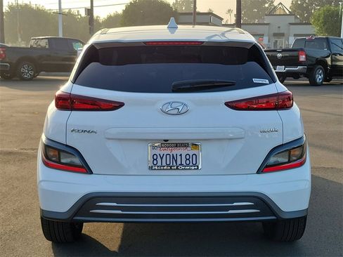 Used 2022 Hyundai Kona SEL w/ Convenience Package image 22