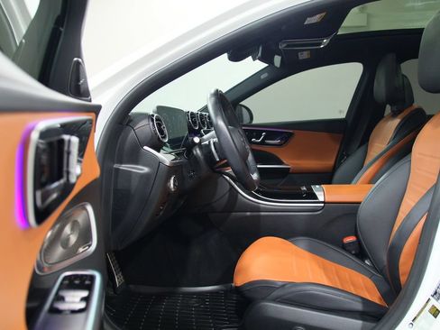 Certified 2024 Mercedes-Benz C 300 4MATIC Sedan image 5