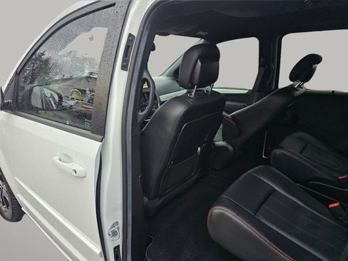 Used 2016 Dodge Grand Caravan R/T w/ Safety Sphere Group image 23