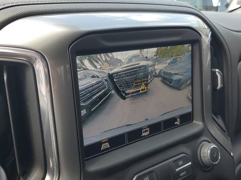 Used 2021 Chevrolet Silverado 1500 LTZ w/ Z71 Off-Road Package AWD/4WD image 28