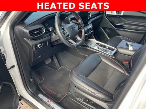 Used 2023 Ford Explorer ST-Line image 9