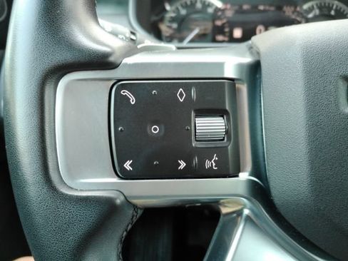 Used 2023 Land Rover Discovery S AWD/4WD image 44