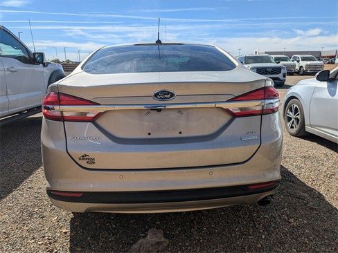 Used 2018 Ford Fusion SE w/ Fusion SE Technology Package image 7