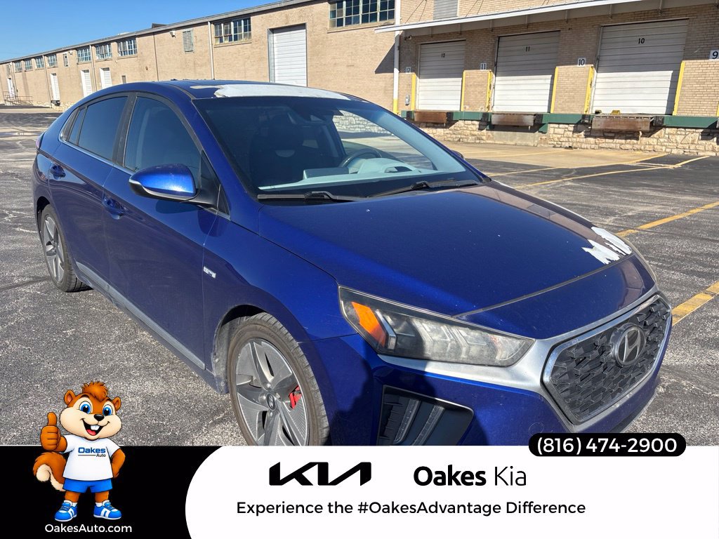 Used 2020 Hyundai Ioniq SEL FWD image 1