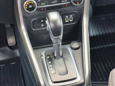 Used 2018 Ford EcoSport SE w/ Interior Protection Package FWD image 12