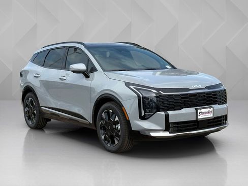 New 2026 Kia K4 FWD image 3