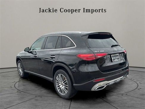 New 2026 Mercedes-Benz GLC 300 4MATIC image 3