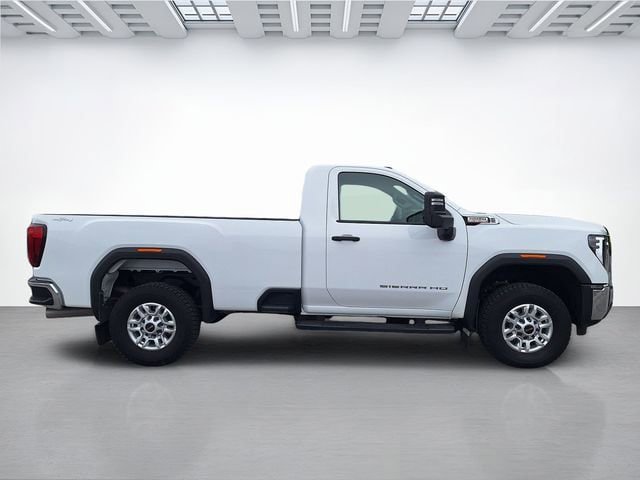 Used 2024 GMC Sierra 2500 Pro AWD/4WD image 3