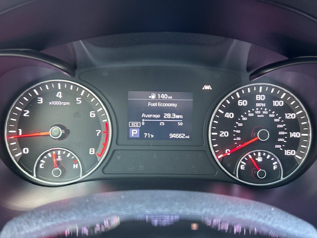 Used 2020 Kia Optima S FWD image 10