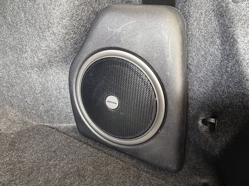 Used 2023 Chrysler 300 S w/ Comfort Group RWD image 32