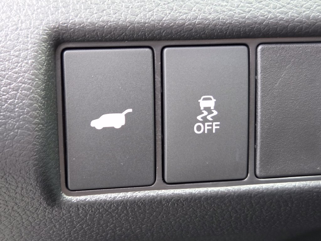 Certified 2025 Honda Pilot Touring image 13