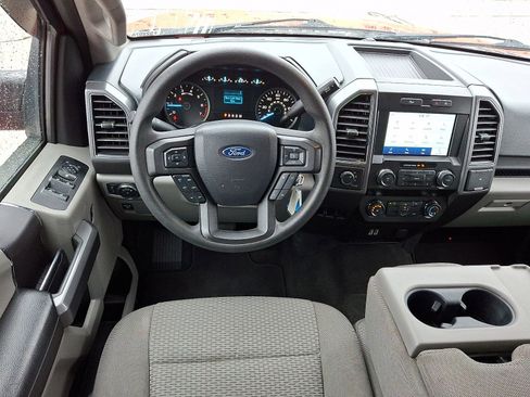 Used 2019 Ford F150 XLT image 11