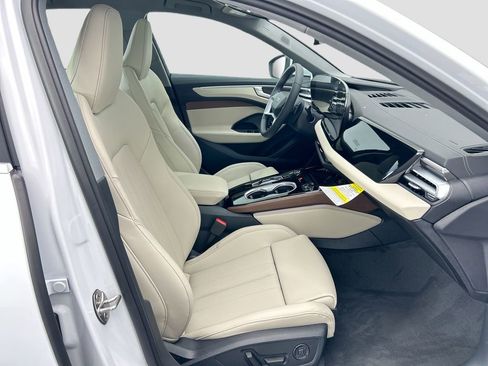 Used 2026 Audi A6 Premium Plus w/ Premium Plus Package image 19