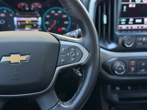 Used 2017 Chevrolet Colorado LT w/ LT Convenience Package AWD/4WD image 24