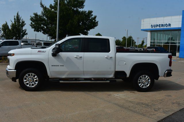 Used 2024 Chevrolet Silverado 2500 LT AWD/4WD image 10