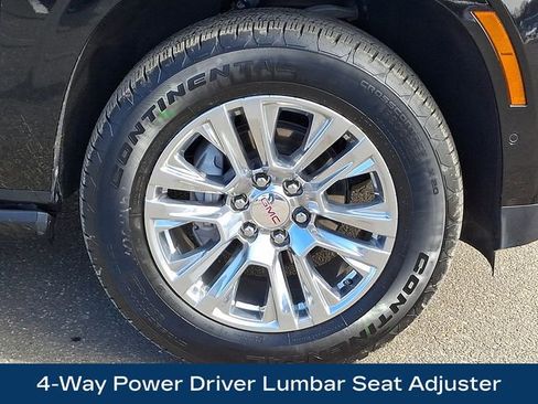Used 2025 GMC Yukon Denali w/ Sun & Power Step Package image 11