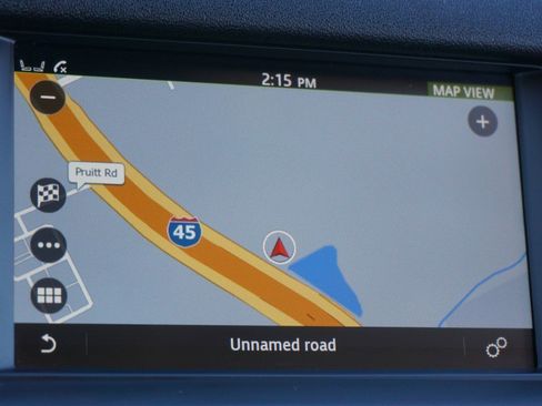 Used 2019 Land Rover Discovery Sport HSE image 17