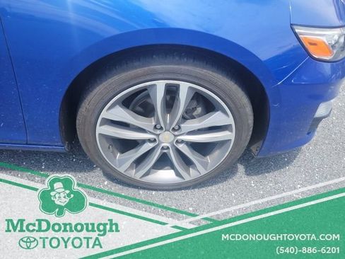 Used 2023 Chevrolet Malibu LT FWD image 17