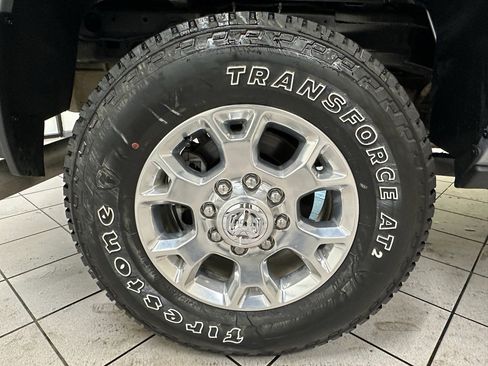 Used 2024 RAM 2500 Laramie image 20