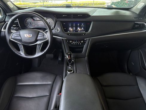Used 2023 Cadillac XT5 Premium Luxury FWD image 13
