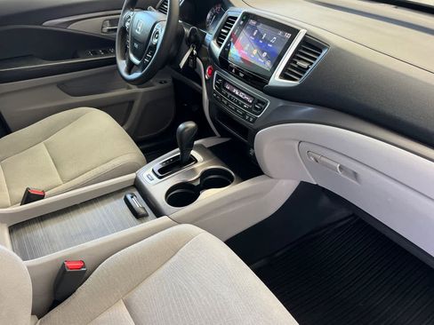 Used 2016 Honda Pilot EX image 18
