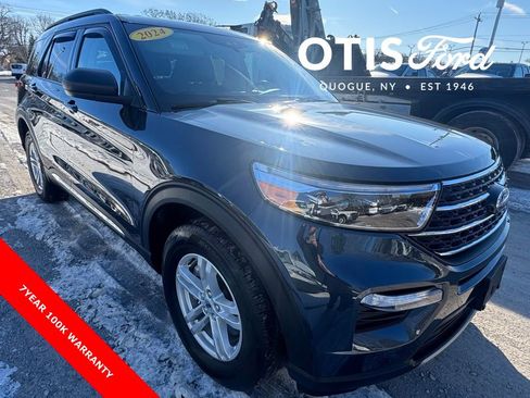 Certified 2024 Ford Explorer XLT w/ Equipment Group 202A image 1
