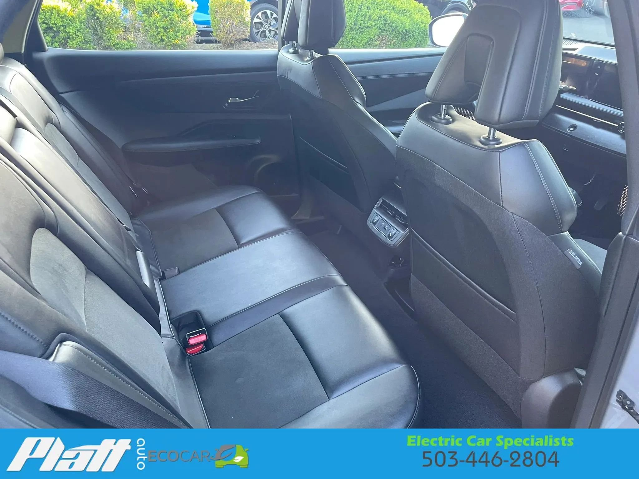 Used 2024 Nissan Ariya AWD image 42