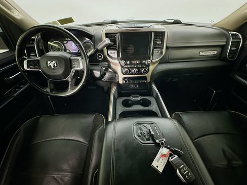 Used 2021 RAM 3500 Laramie AWD/4WD image 10