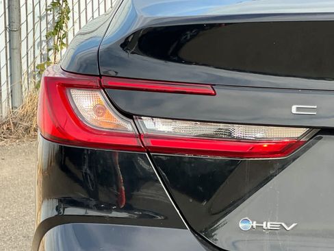 Used 2025 Toyota Camry LE FWD image 23