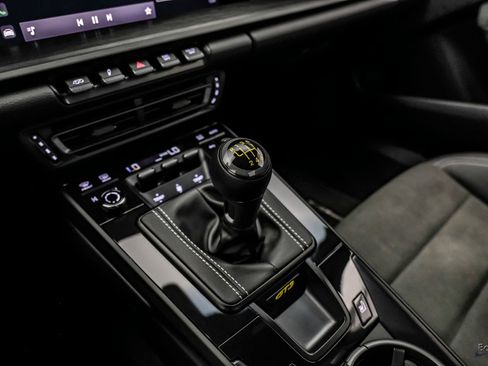 Used 2022 Porsche 911 GT3 image 62