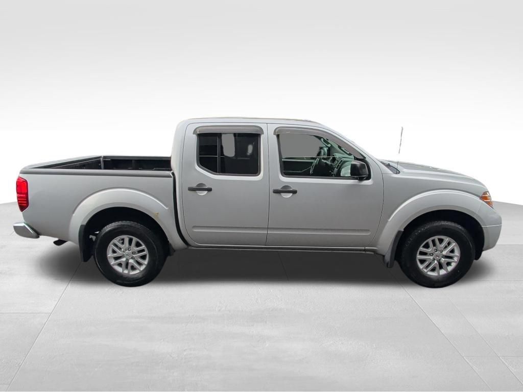 Used 2014 Nissan Frontier SV AWD/4WD image 6