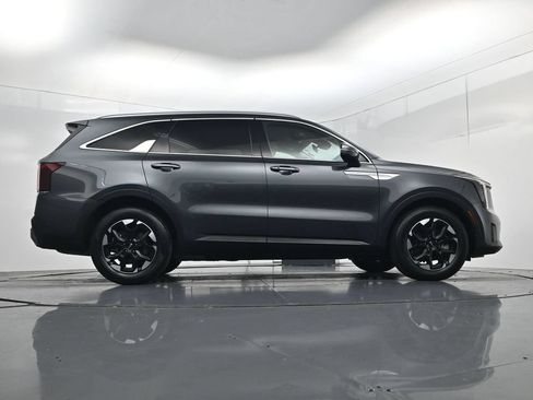 Certified 2024 Kia Sorento S FWD image 47